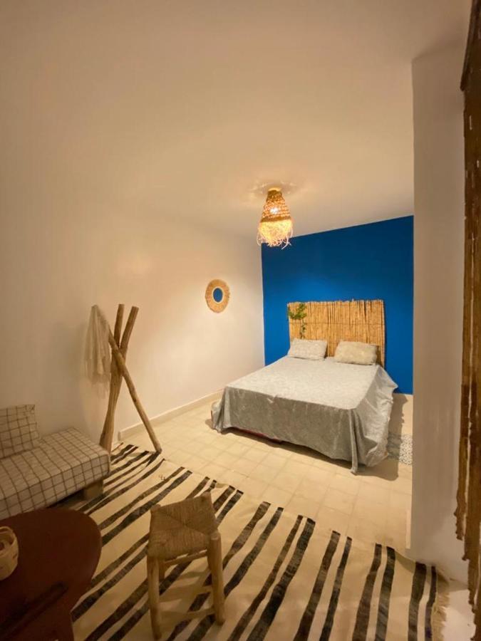 Appartement A Ksar Sghir En Face Du Terminal Passagers De Ferry Port Tanger Med Eksteriør billede